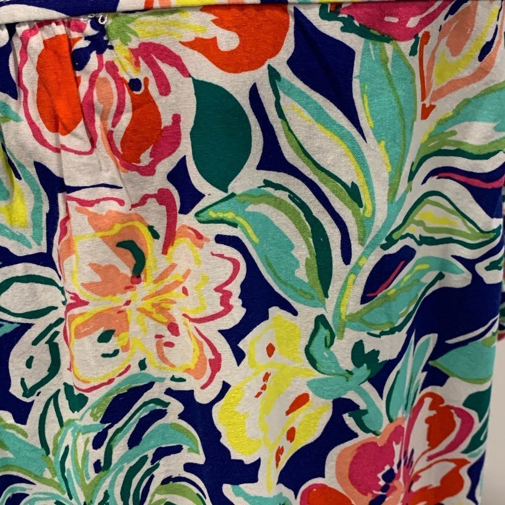 Palm Harbour Floral Sleeveless Blouse - Multicolor - Picture 8 of 11